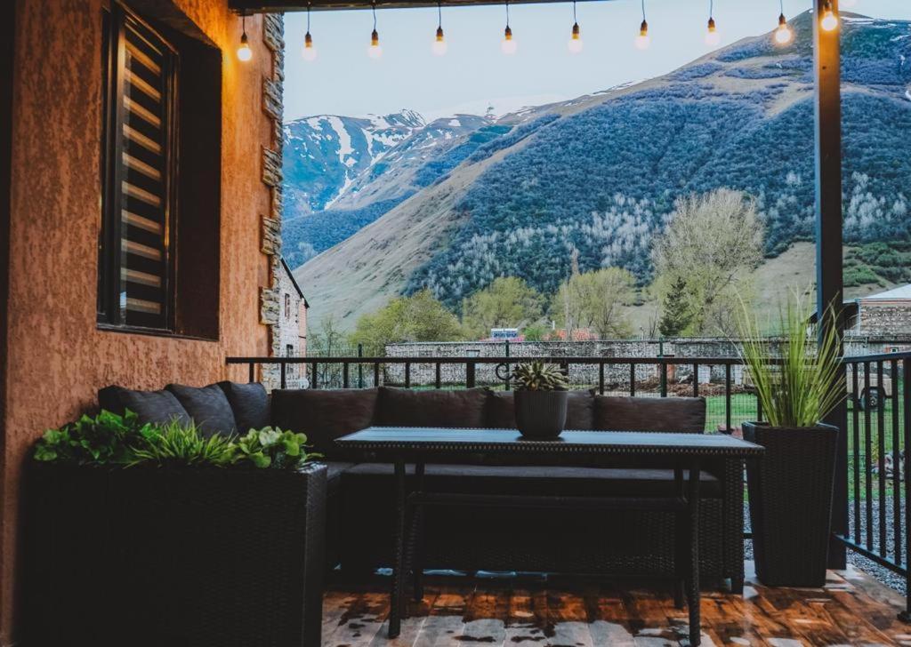 Holiday Home Kazbegi Dış mekan fotoğraf